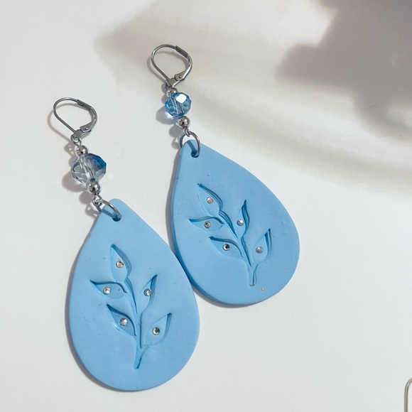 Light Blue Teardrop Leaf Dangle Earrings - Handmade Women Jewelry - Picture 4 of 5